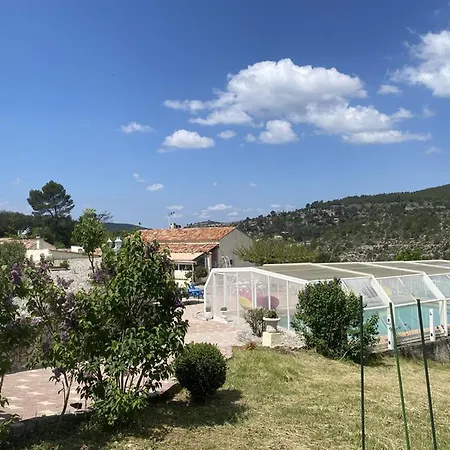 Spacieux à Pour 10 Avec Piscine - Fr-1-822-20 Esparron-de-Verdon
